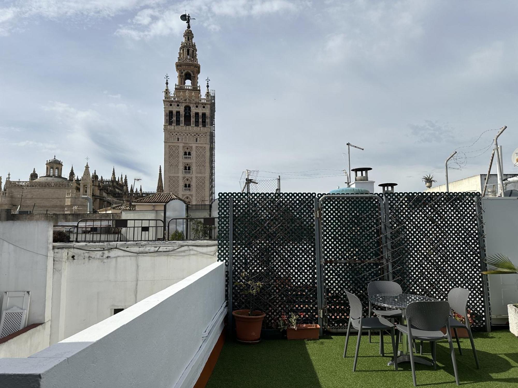 Abades Suite Junto A La Catedral De Sevilla ภายนอก รูปภาพ